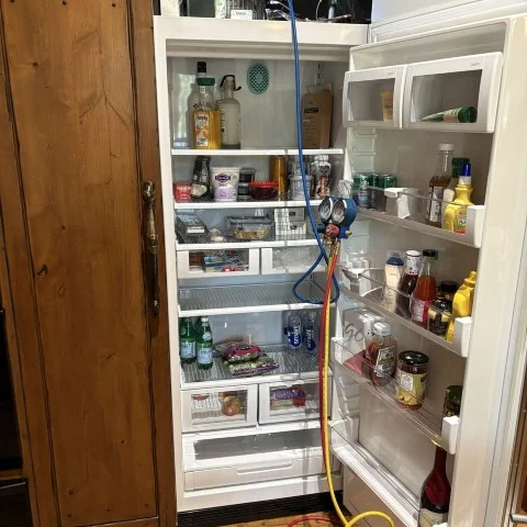refrigerant recharge on a refrigerator compressor